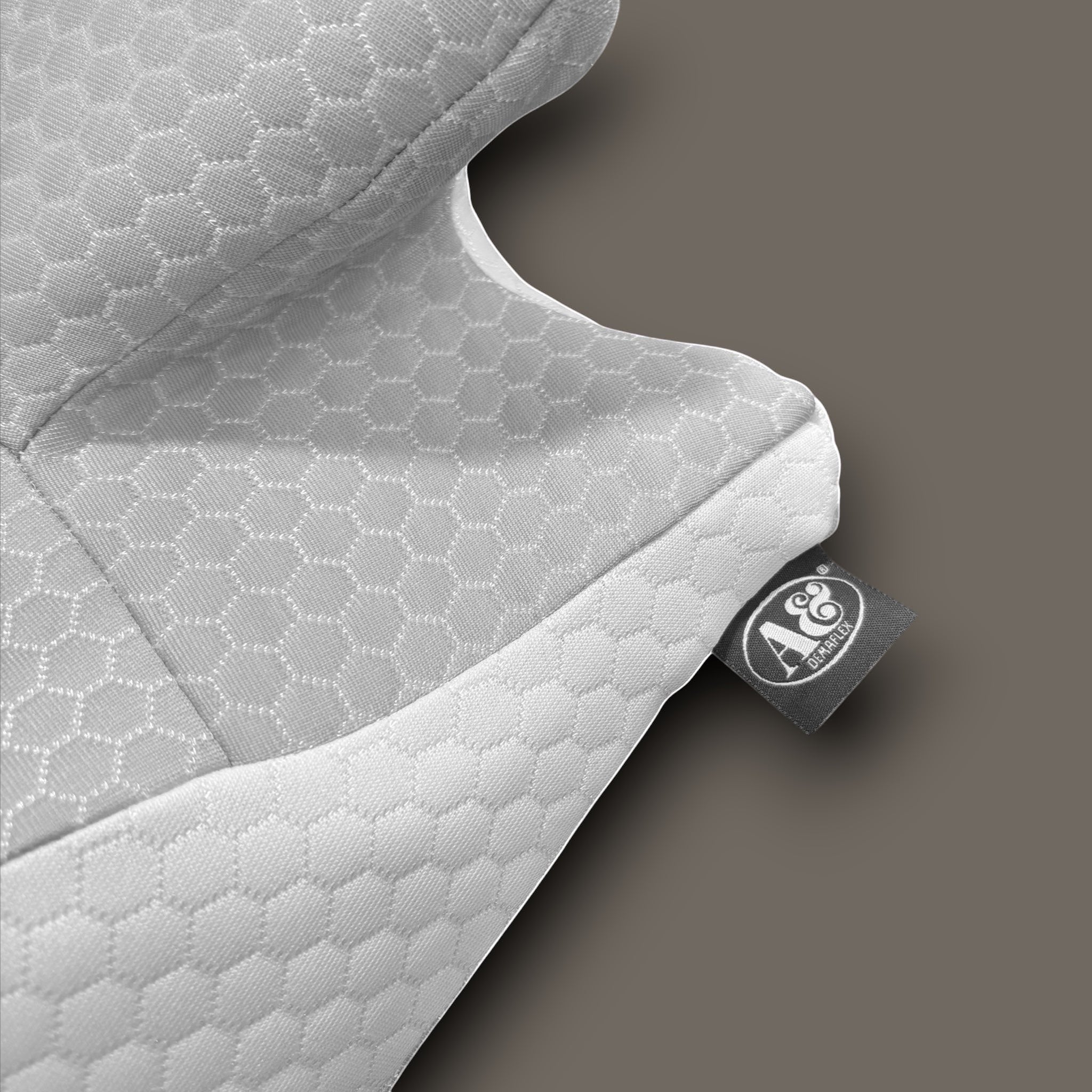 Cuscino ergonomico PM relax Memory Abbraccio in memory foam grigio con texture esagonale e fodera in poliestere